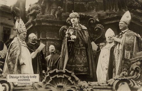 King Karl IV of Hungary taking his coronation oath December 1916