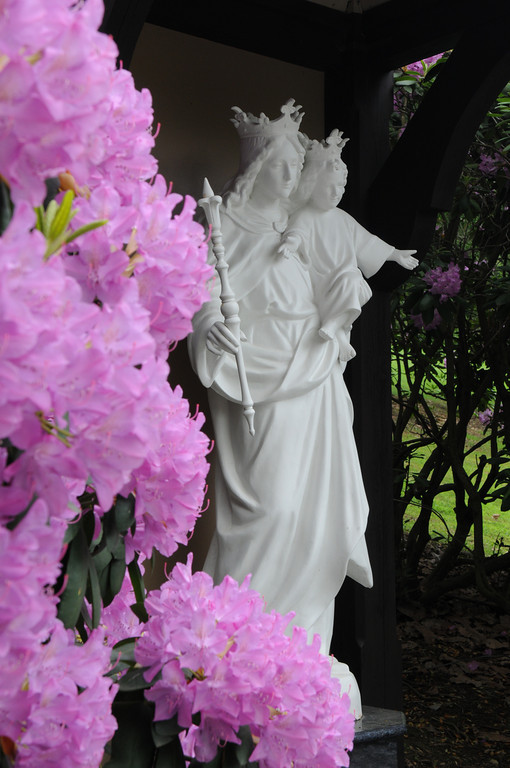 Our Lady Help of Christians, Statue at the Headquarters of the American TFP