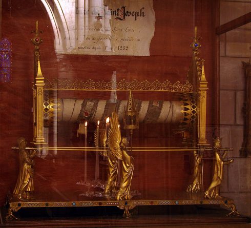 Reliquary of the “belt of Saint Joseph.” In the year 1254, Sire de Joinveille, one of the Crusaders, brought St. Joseph’s “girdle” from the East to France, where he erected a chapel to St. Joseph to house the treasure and was buried there in 1319. This chapel was much visited by French pilgrims, among them King Louis XIV and Cardinal Richelieu. This Reliquary is in the Église Notre-Dame Joinville, Haute-Marne.