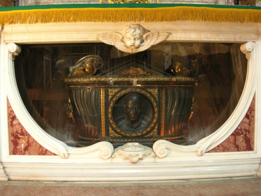 Urn with the relics of St. Joseph Pignatelli, in the Church of Gesù, at Rome.