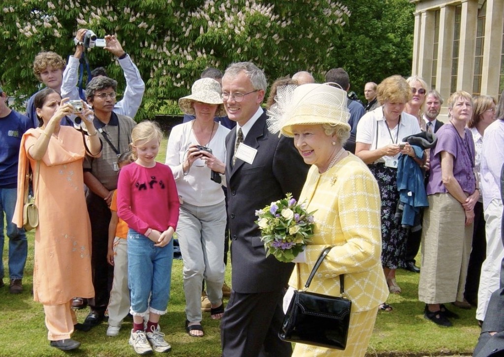 Photo of Queen Elizabeth II at Kew Gardens by Edgley Cesar