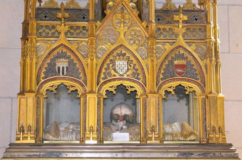 Reliquary of Bl. Françoise d'Amboise at the Cathedrale Saint-Pierre-et-Saint-Paul in Nantes, Photo by Selbymay.