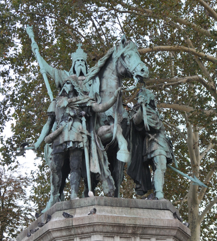 Monument on Notre Dame square in Paris representing Charlemagne with his peers, Roland and Olivier.