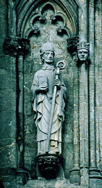Statue of Saint Swithun in the Stavanger Cathedral. Photo by Nina Aldin Thune.